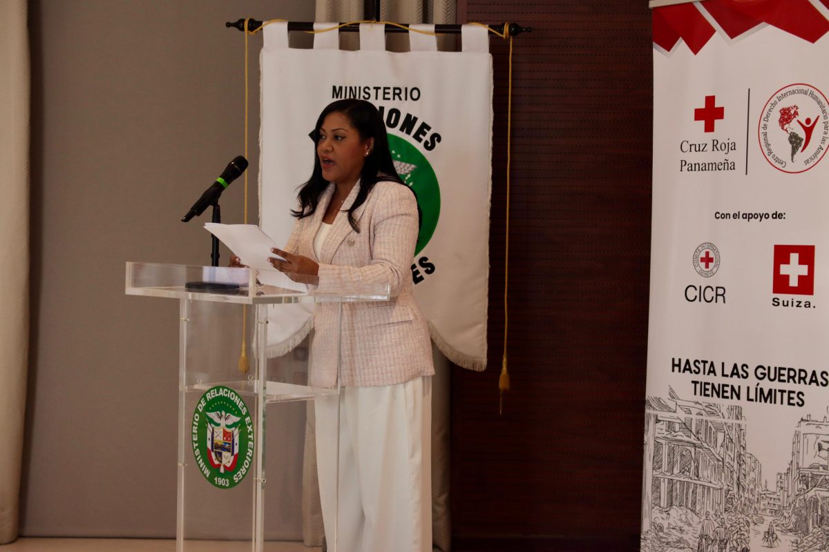 Karen Williams, coordinadora del Centro Regional de DIH para las Ámericas